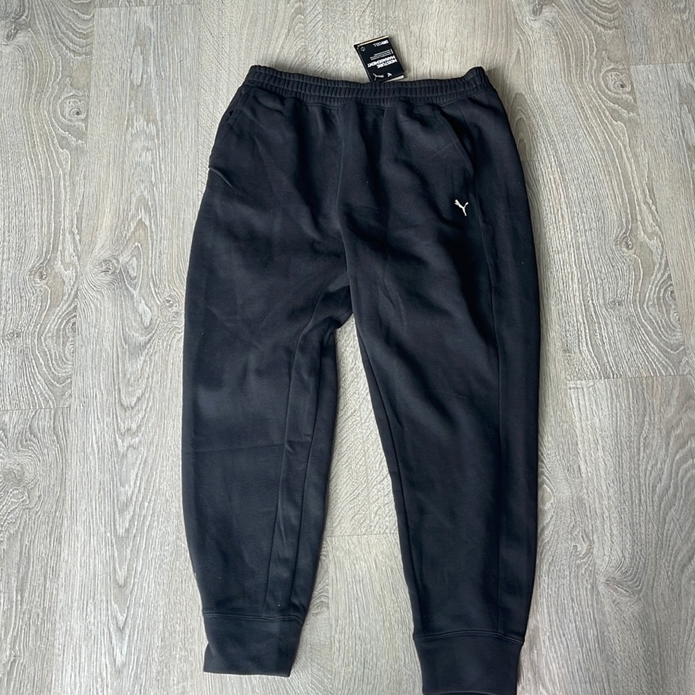 Ladies puma sweats size large brand new
